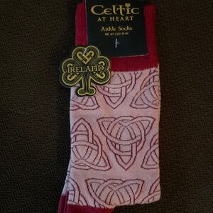 Lovely "Celtic at Heart" ankle socks